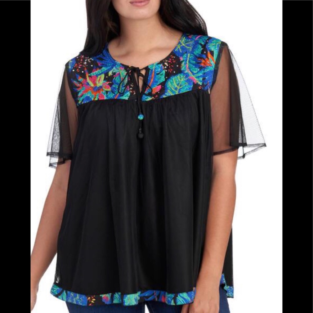 Women's Plus Size Tropical Embroidered Top